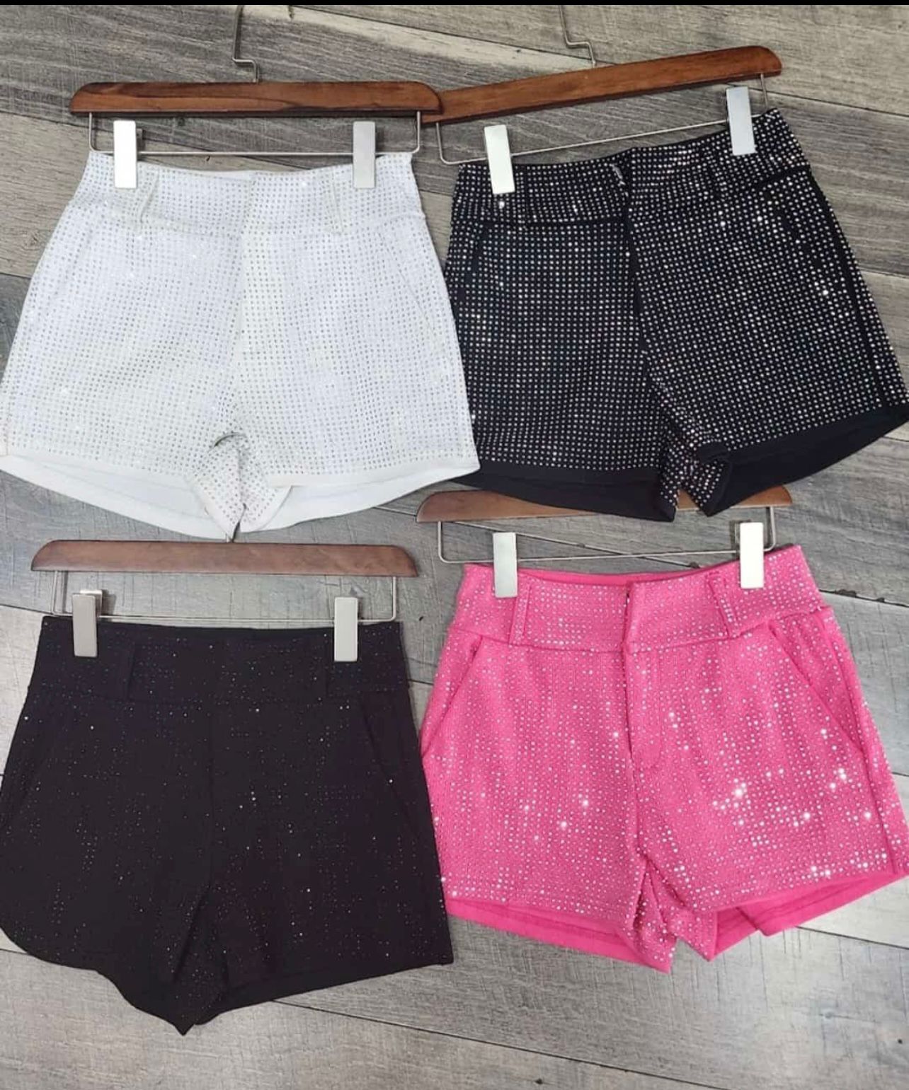 PANTALONES CORTOS DE CINTURA ALTA